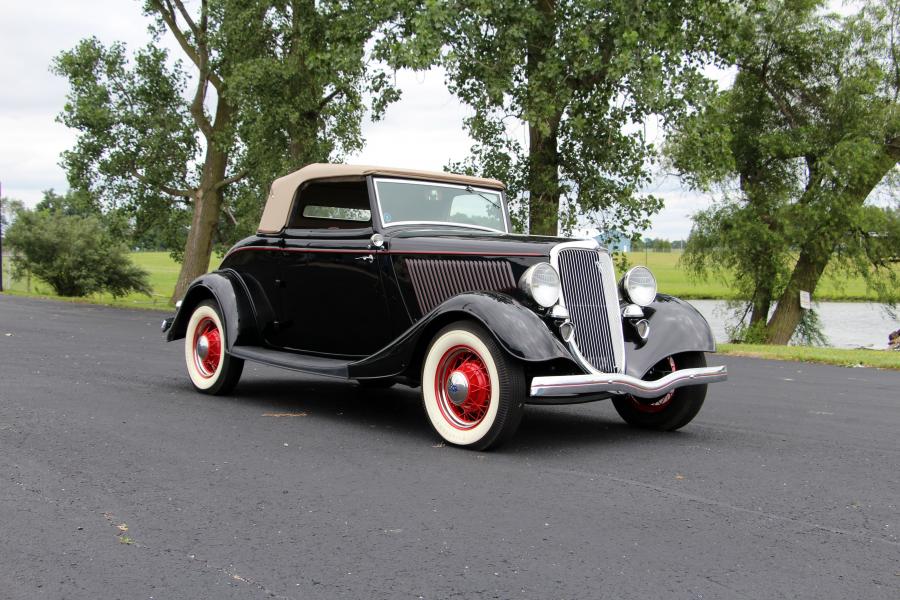  Ford V8 Deluxe Cabriolet (40/760) 1934 года  (фото 6 из 17)